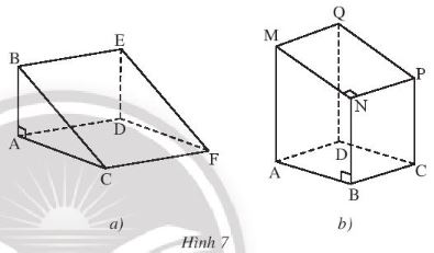 Giải bài tập 3 Hình lăng trụ đứng tam giác, hình lăng trụ đứng tứ giác (C3 Toán 7 - Chân trời) 2