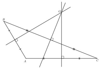 Giải bài 12 Tính chất ba đường trung trực của tam giác - Chương 7 Toán 7 Cánh diều 9
